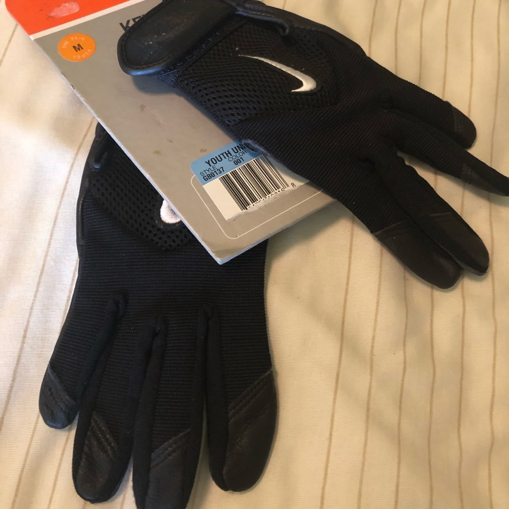 Nike baseball gloves